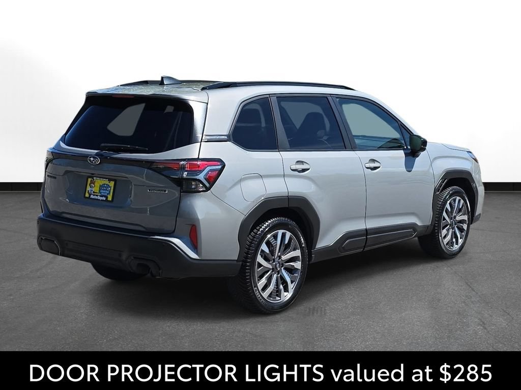 Used 2025 Subaru Forester Touring AWD/4WD image 6