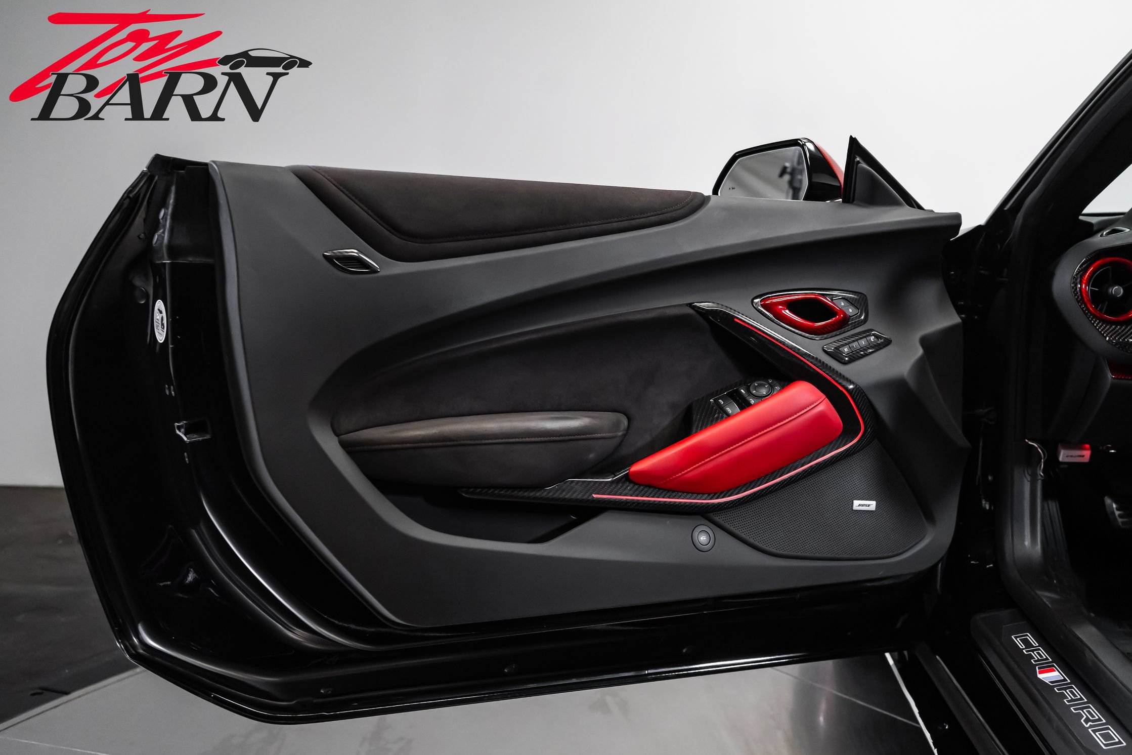 Used 2022 Chevrolet Camaro ZL1 RWD image 23