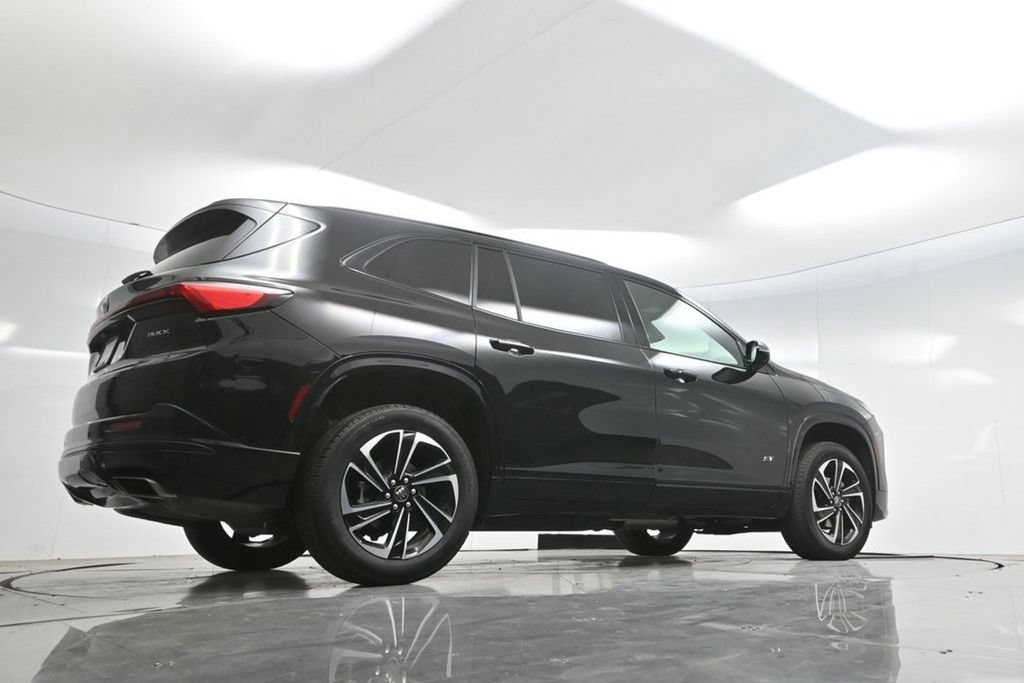 Used 2025 Buick Enclave Sport Touring FWD image 63