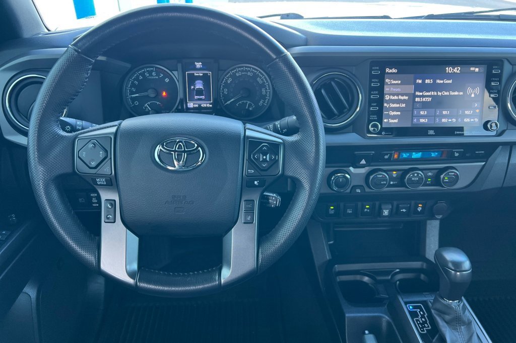Used 2023 Toyota Tacoma TRD Off-Road image 11