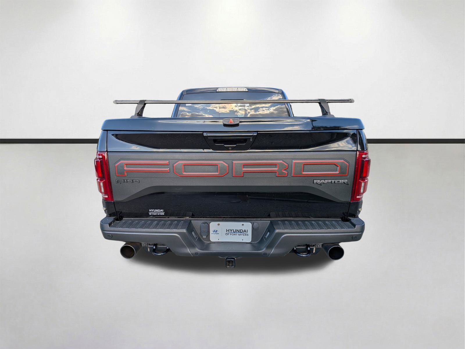 Used 2019 Ford F150 Raptor w/ Equipment Group 802A Luxury AWD/4WD image 5