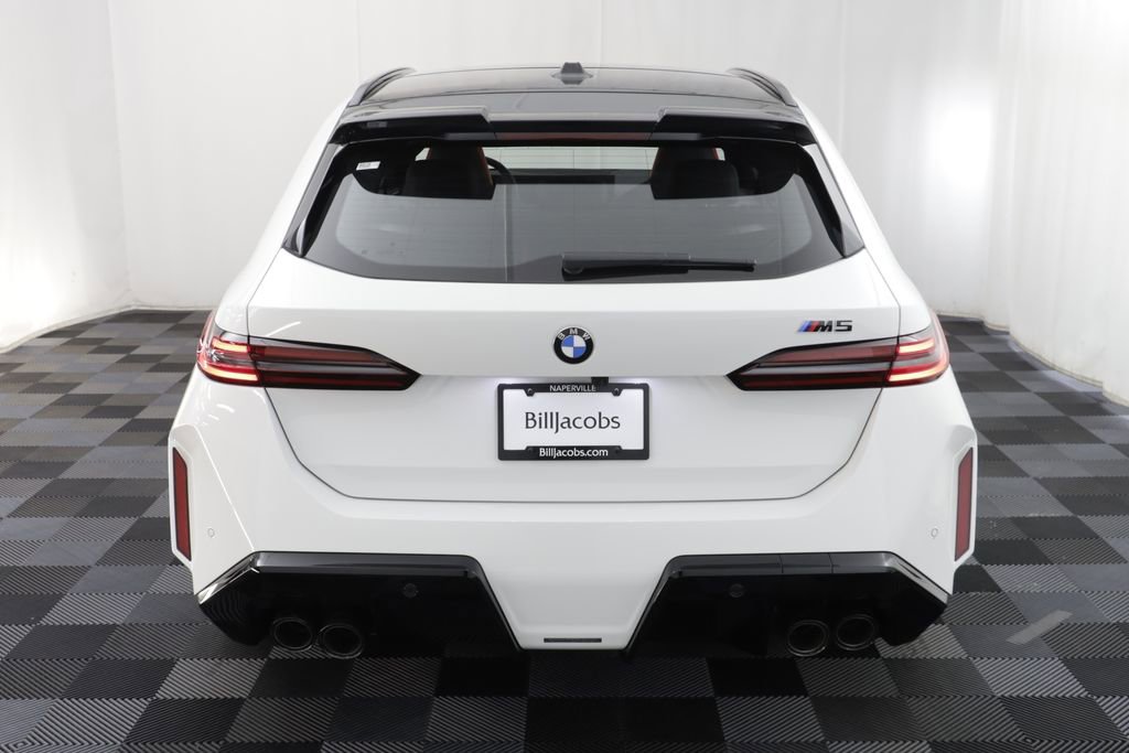 New 2027 BMW M5 Touring AWD/4WD image 20