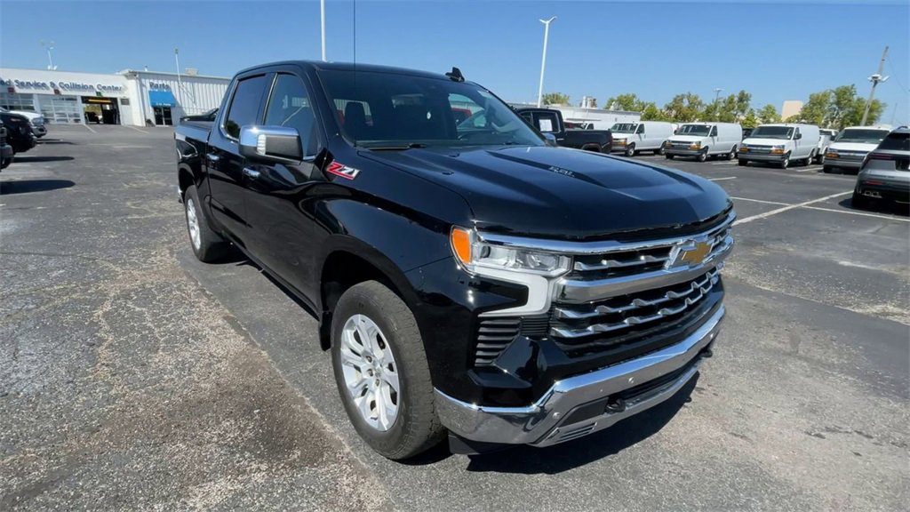 Used 2022 Chevrolet Silverado 1500 LTZ w/ LTZ Premium Package image 4