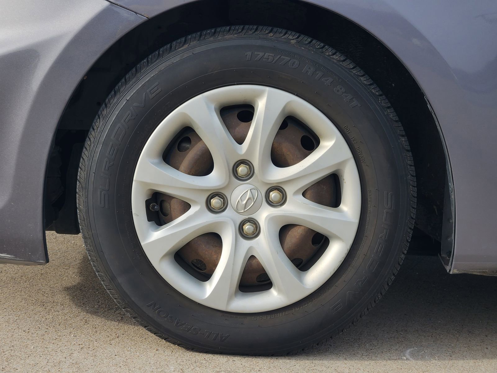 Used 2014 Hyundai Accent GS image 11