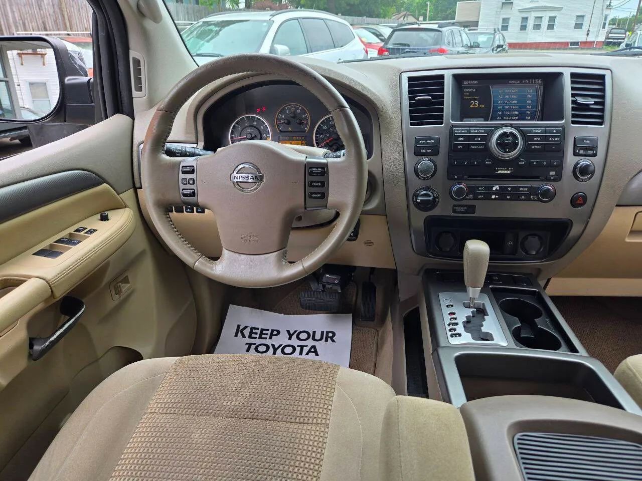 Used 2012 Nissan Armada SV image 30
