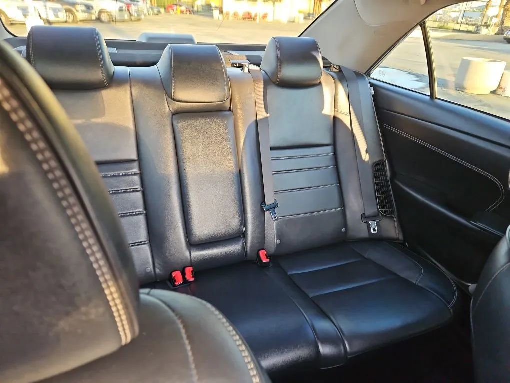 Used 2017 Toyota Camry XLE w/ Moonroof Package FWD image 14