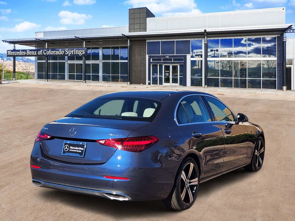 Used 2025 Mercedes-Benz C 300 4MATIC Sedan image 5