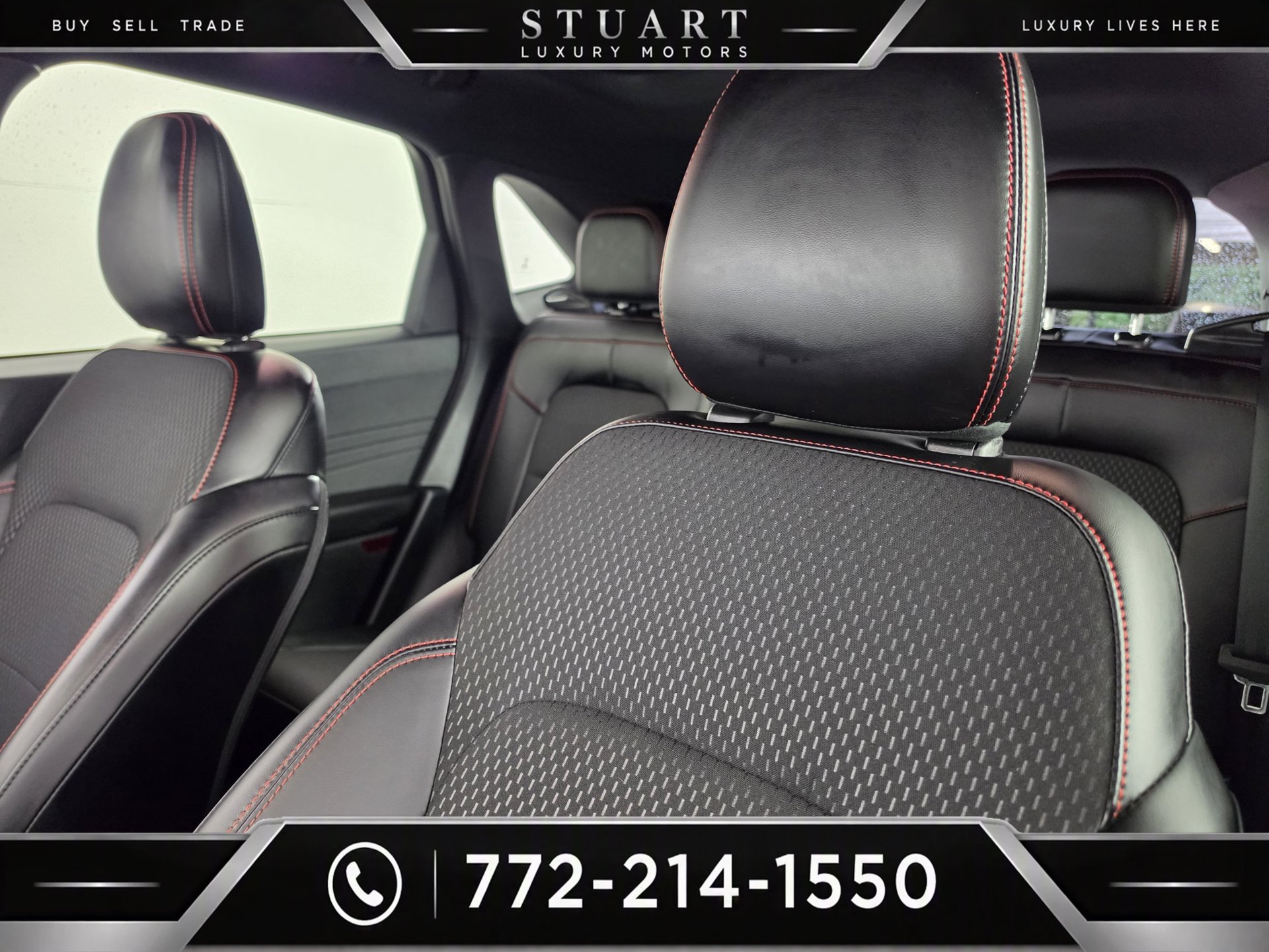 Used 2025 Ford Escape ST-Line w/ Equipment Group 301A FWD image 4