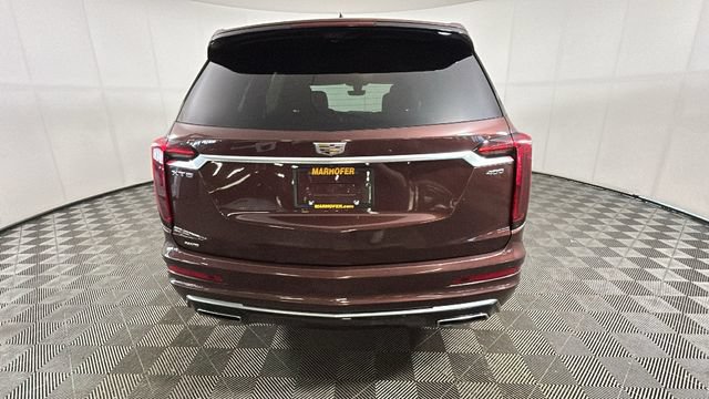 Used 2022 Cadillac XT6 Premium Luxury w/ Technology Package AWD/4WD image 3