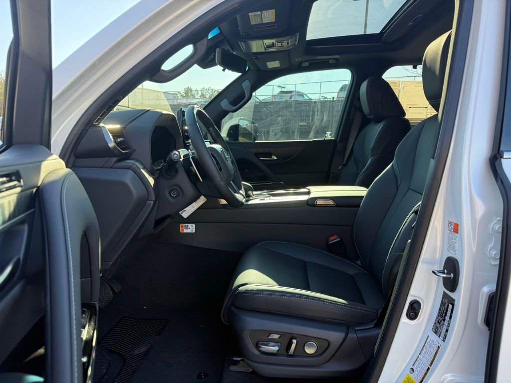 New 2026 Lexus LX 700h Luxury image 20