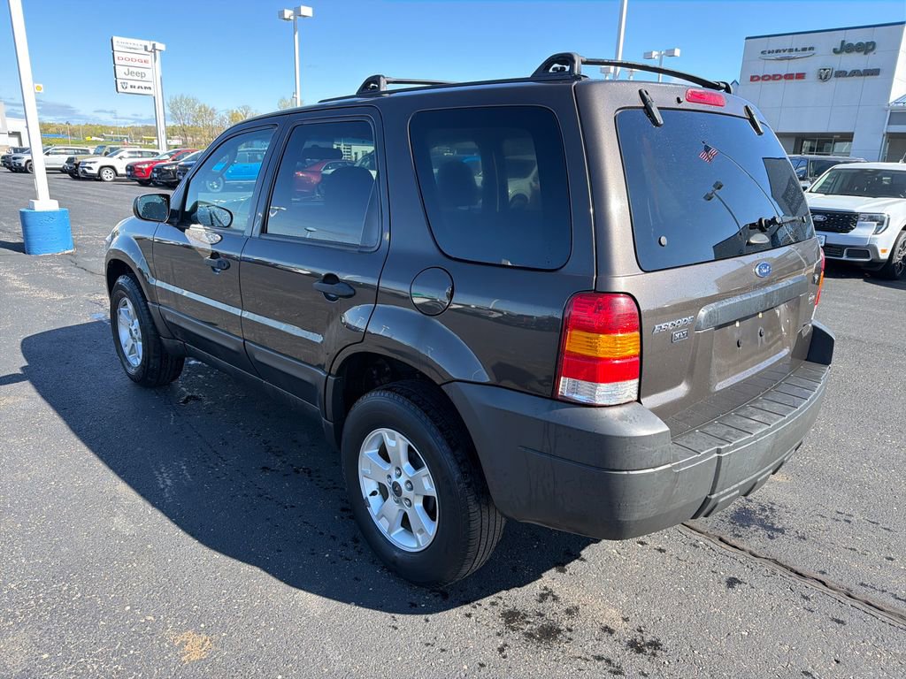 Used 2007 Ford Escape XLT FWD image 3