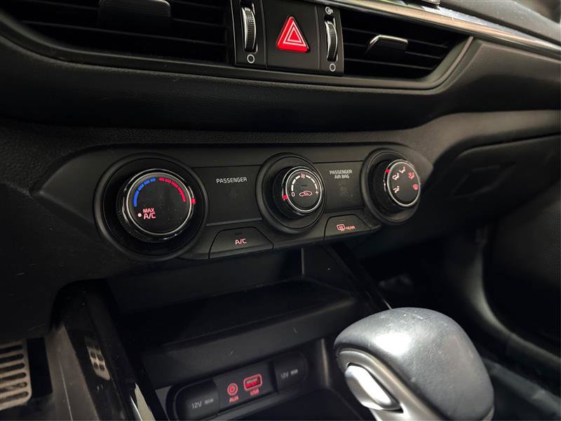 Used 2021 Kia Forte GT-Line image 23