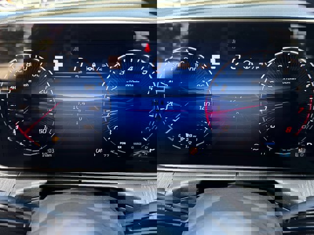 New 2025 Mercedes-Benz C 300 Sedan image 12