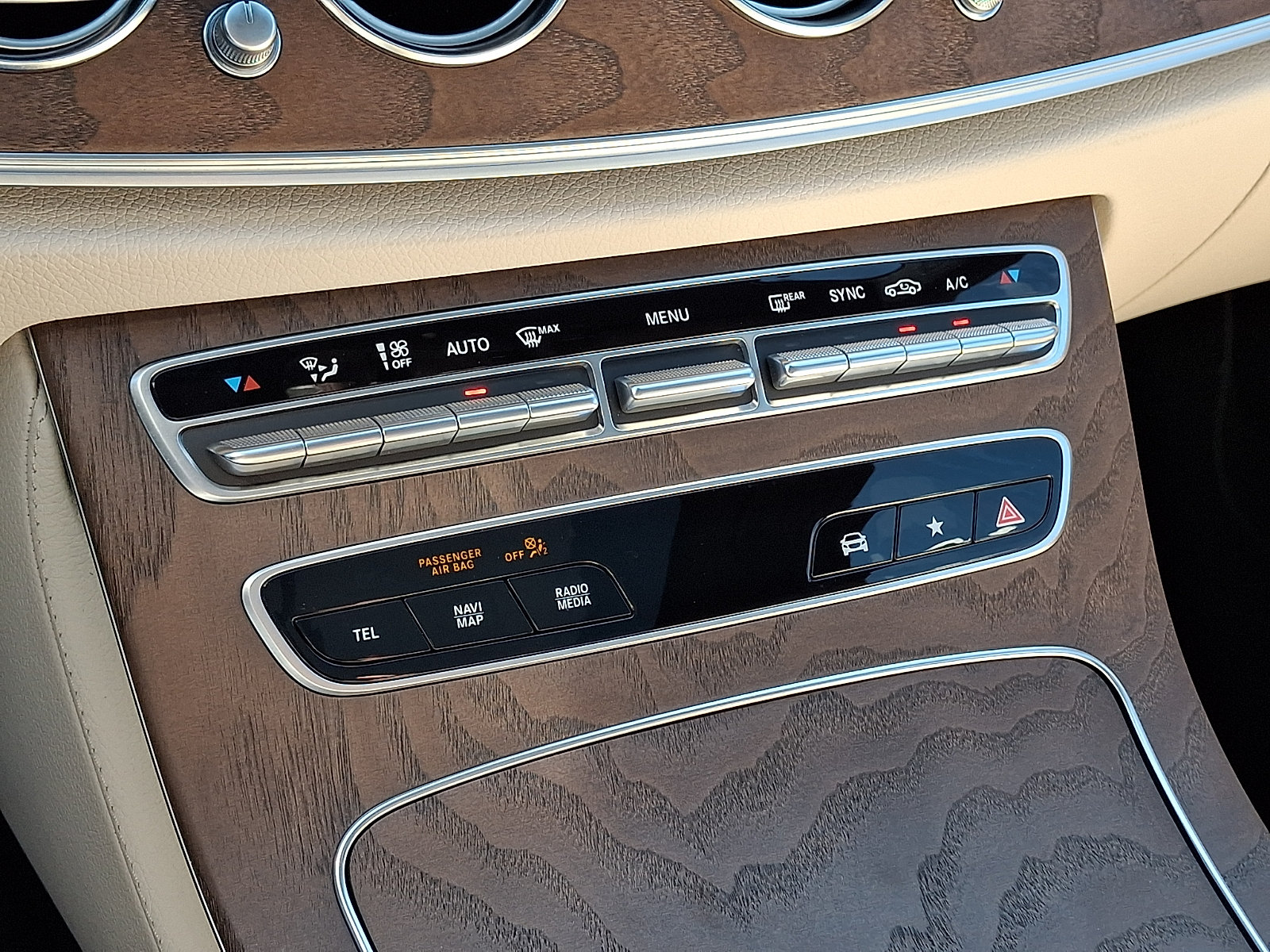 Certified 2023 Mercedes-Benz E 350 4MATIC Sedan image 17