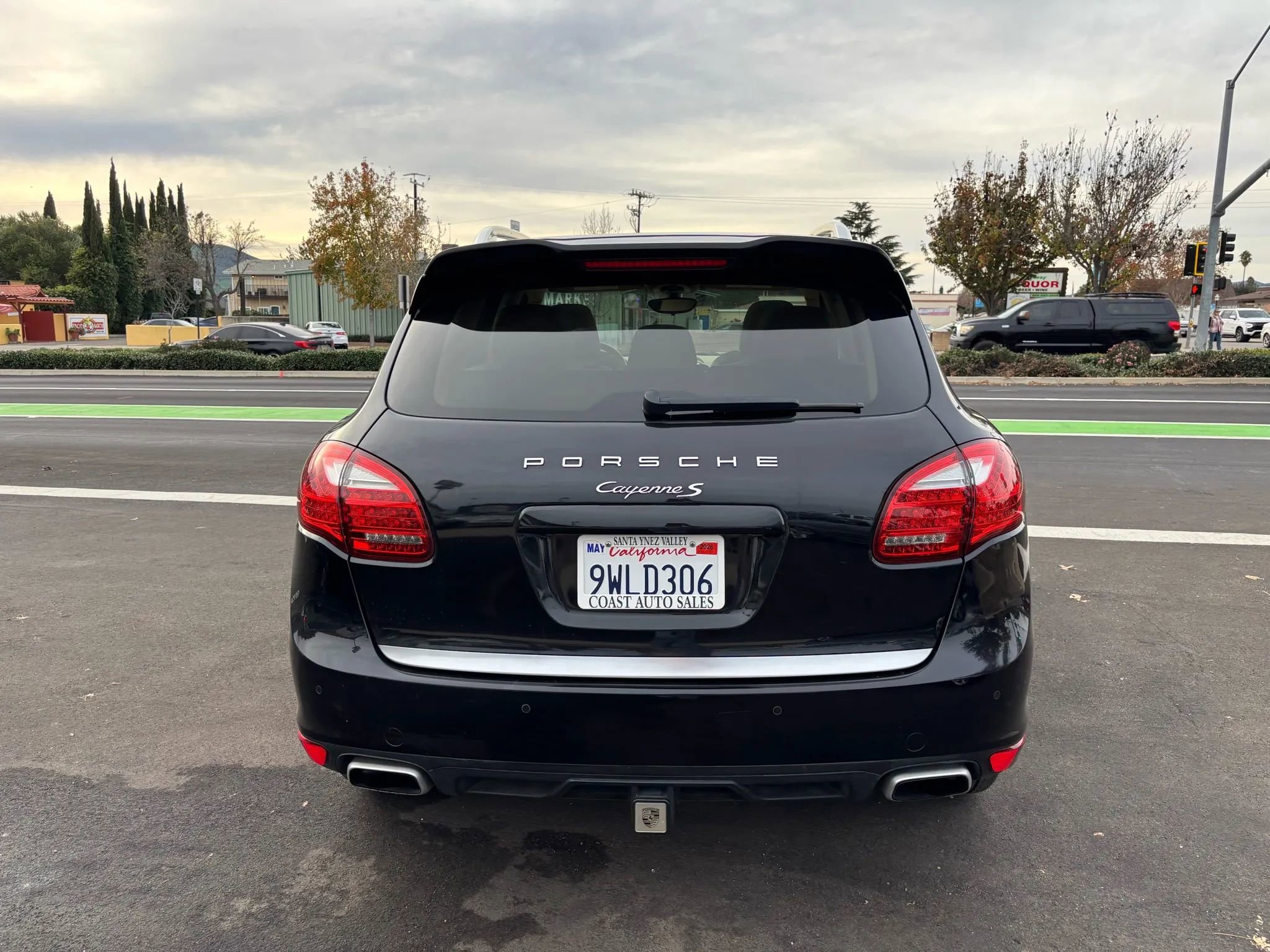 Used 2014 Porsche Cayenne S image 4