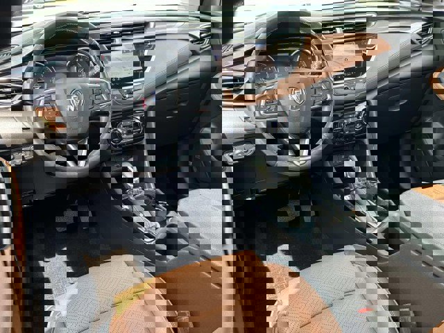 Used 2021 Buick Encore GX Essence w/ Advanced Technology Package image 18