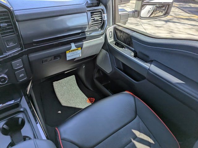 New 2026 Ford F250 Lariat w/ Black Appearance Package image 19