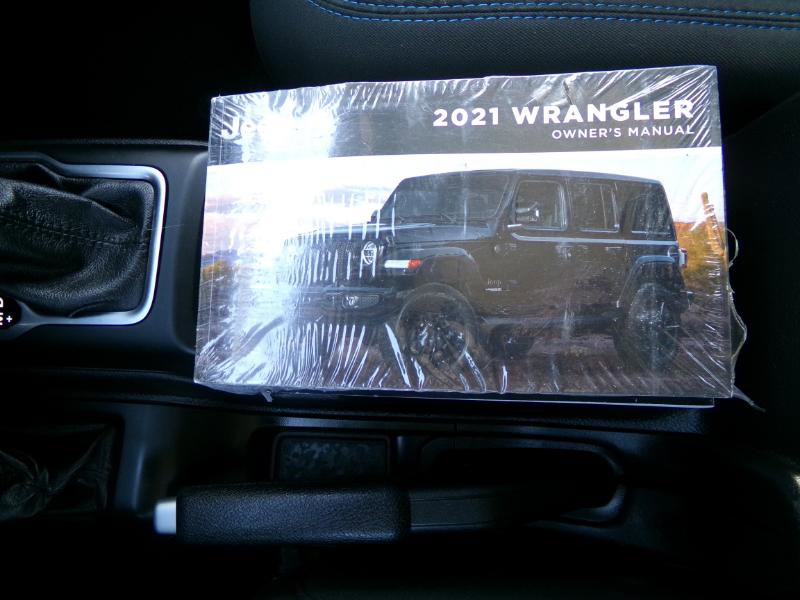 Used 2021 Jeep Wrangler Unlimited Sport image 30