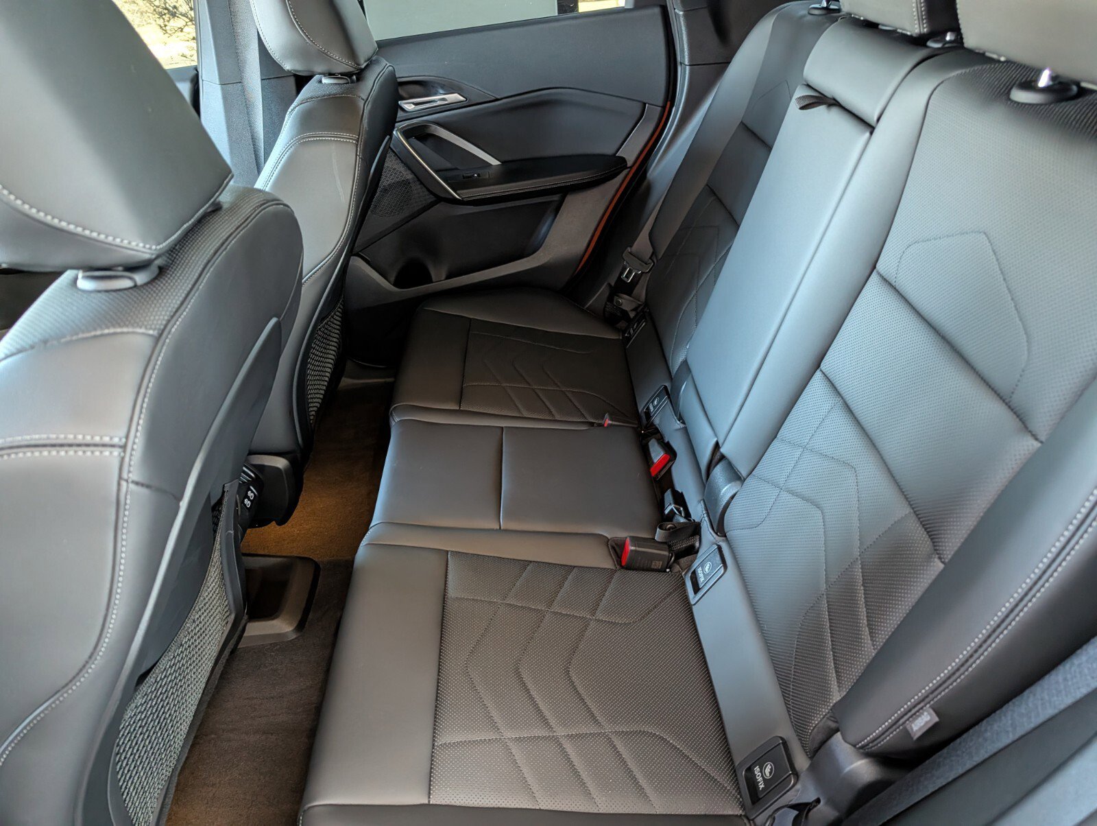 Certified 2024 BMW X1 xDrive28i w/ Premium Package image 11