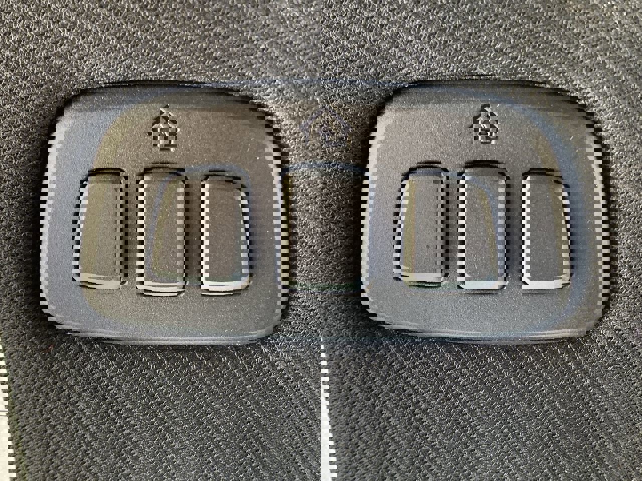 Used 2025 Ford Explorer ST-Line w/ Premium Package image 40