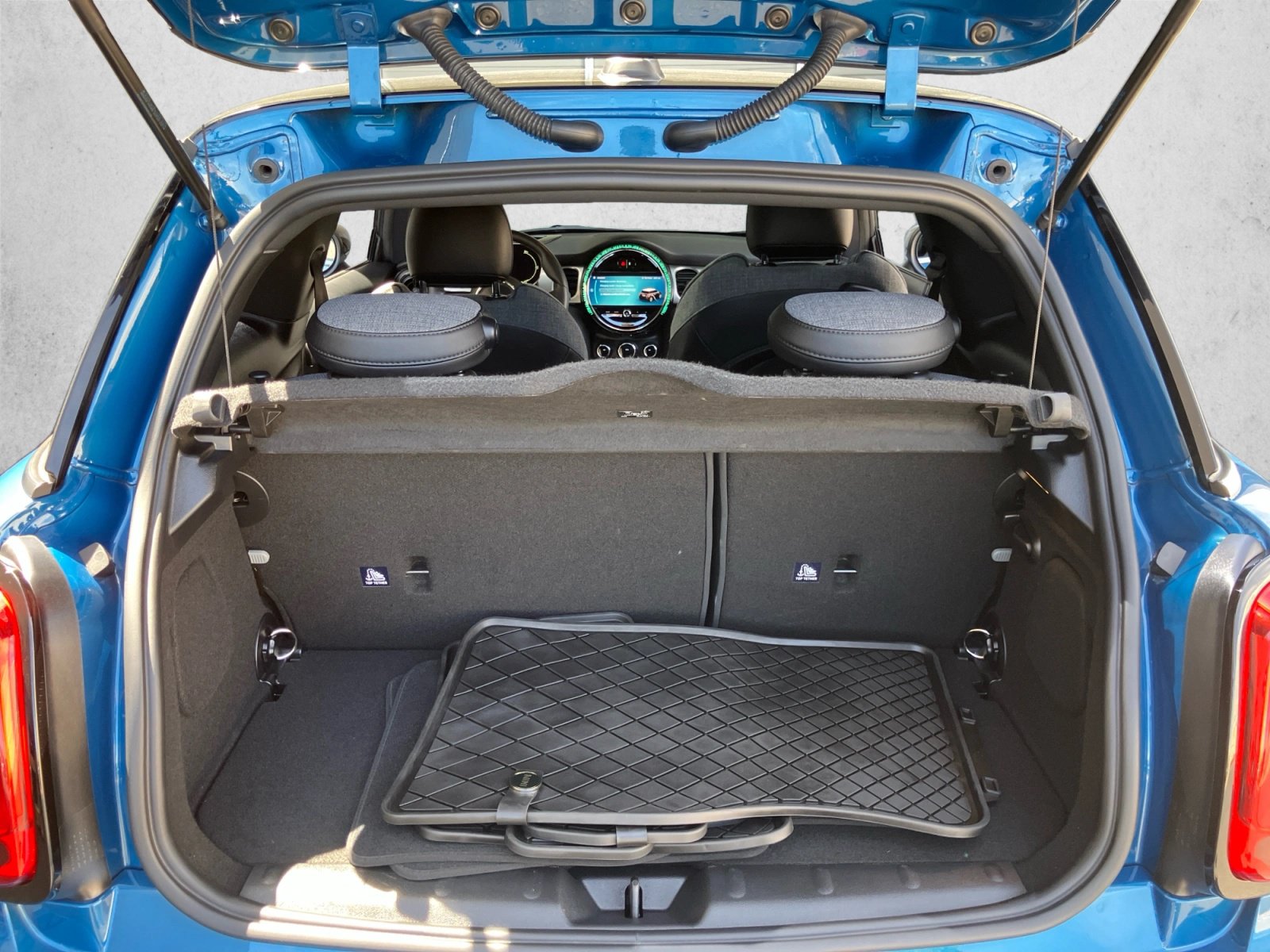 Used 2024 MINI Cooper SE FWD image 23
