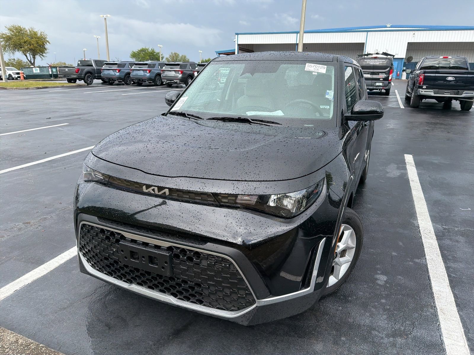 Used 2025 Kia Soul LX w/ LX Technology Package image 19