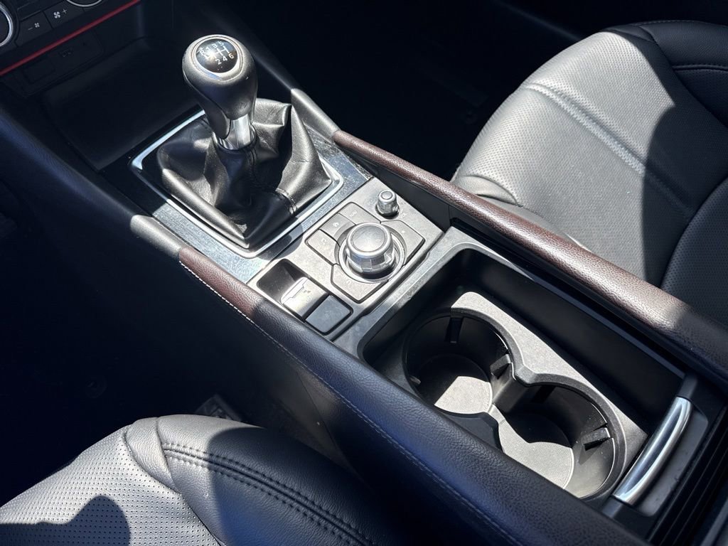 Used 2018 MAZDA MAZDA3 Grand Touring w/ Premium Equipment Package FWD image 24