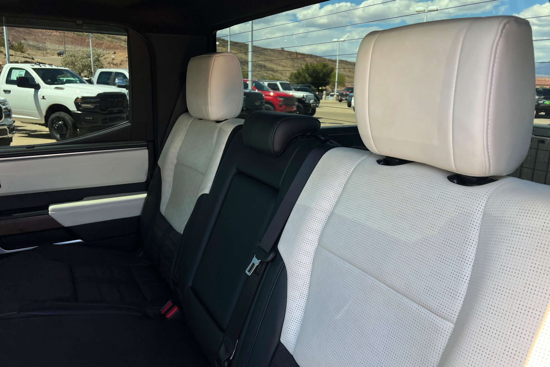 Used 2023 Toyota Tundra Capstone AWD/4WD image 21