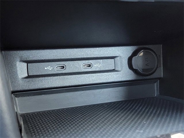 Used 2024 Volkswagen Taos S image 27
