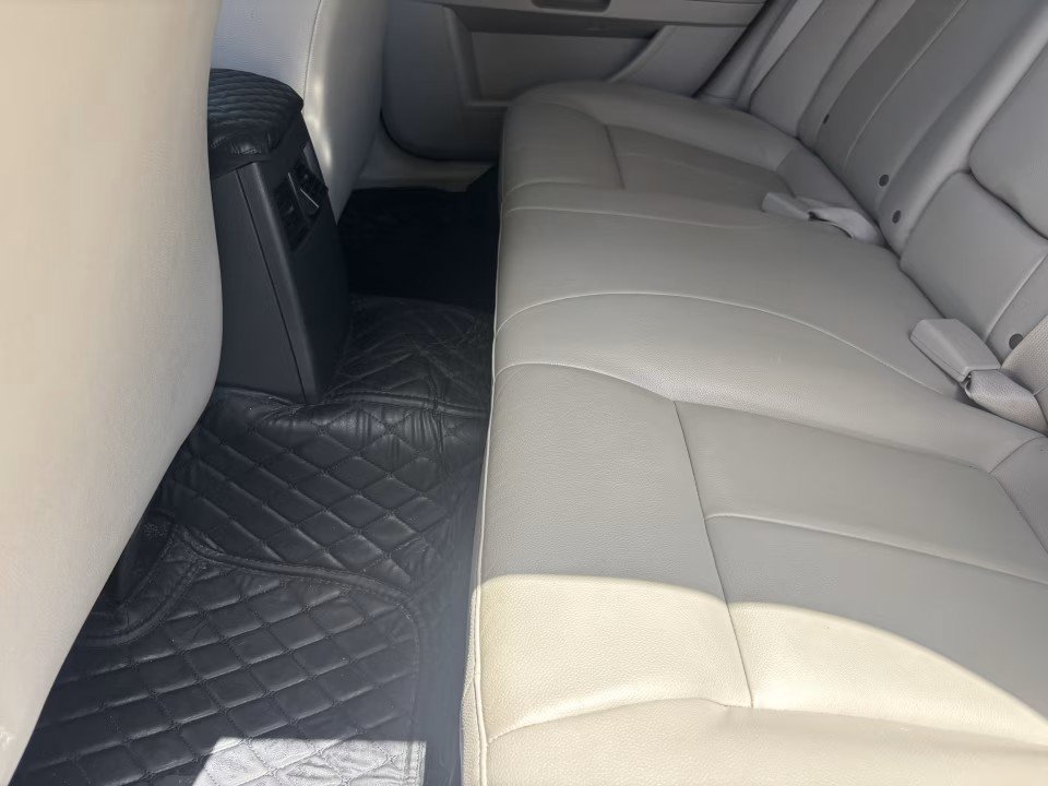 Used 2006 Chrysler 300 Touring RWD image 23
