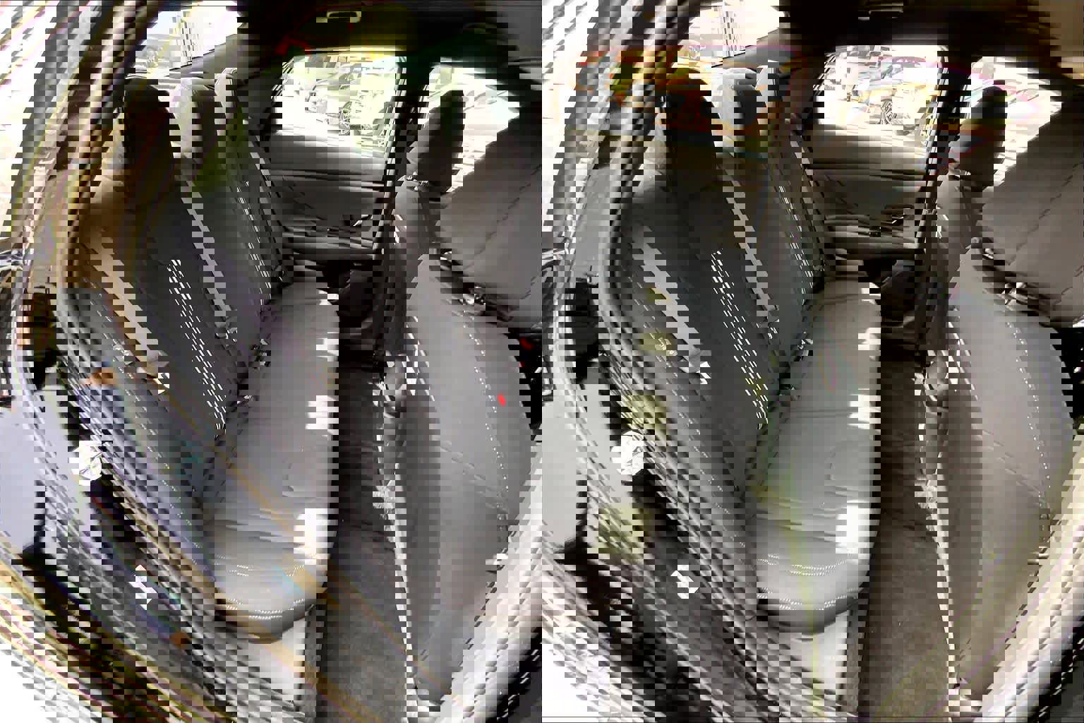 Used 2025 Hyundai Elantra Sport image 19