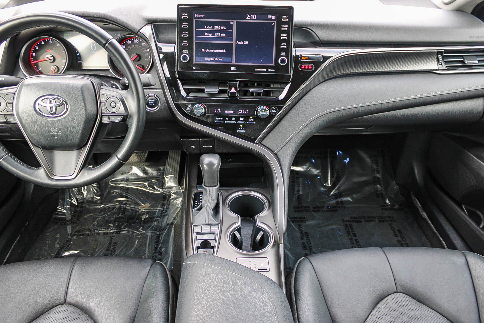 Used 2024 Toyota Camry XSE image 13