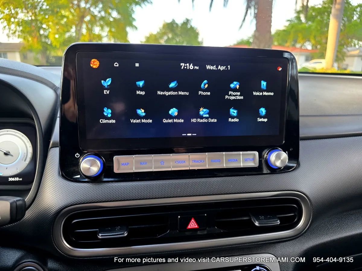 Used 2023 Hyundai Kona SEL FWD image 59