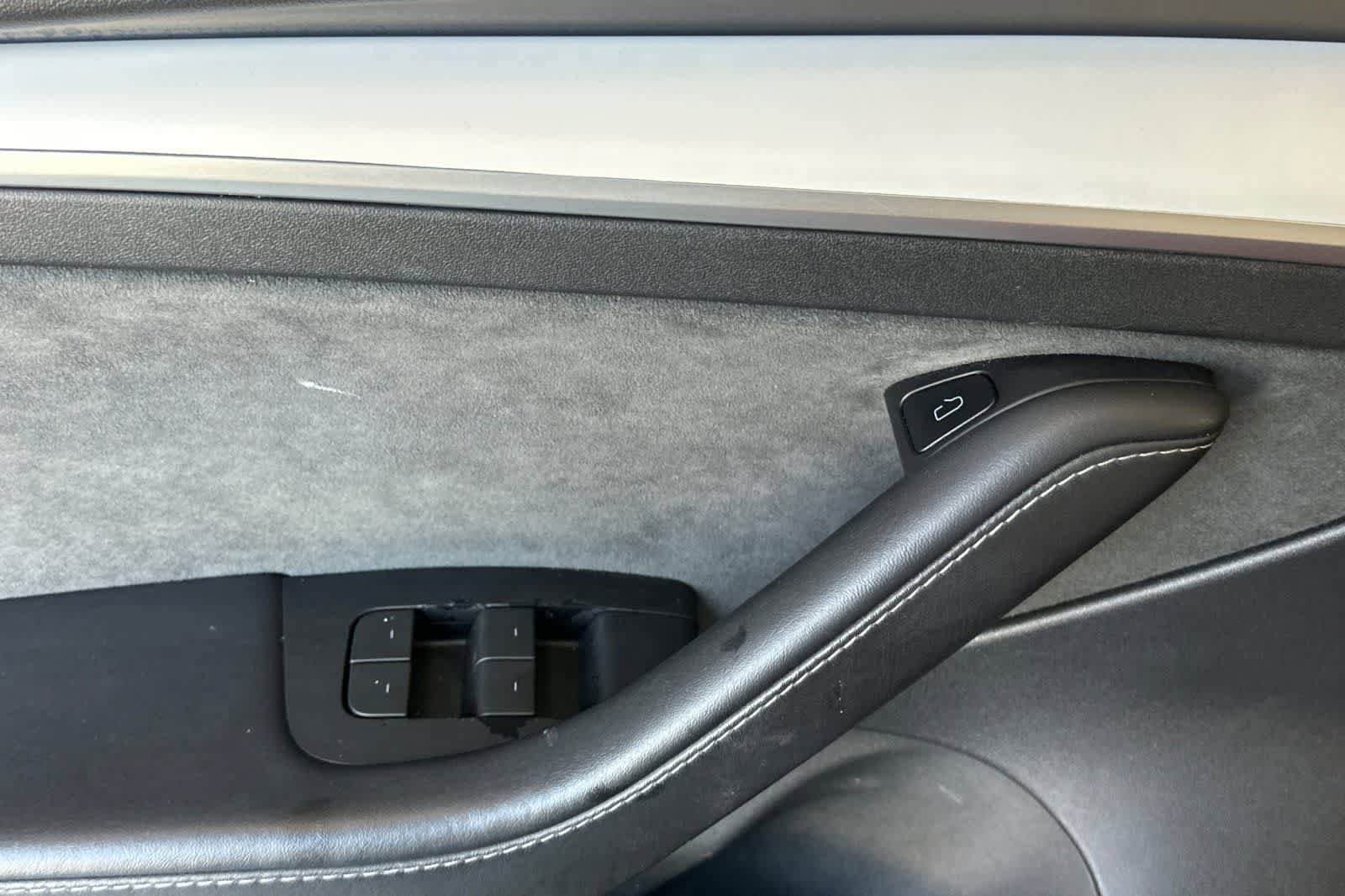 Used 2023 Tesla Model 3 Standard Range RWD image 15