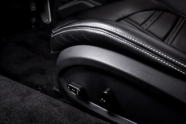 Used 2016 Ferrari 488 Spider RWD image 24