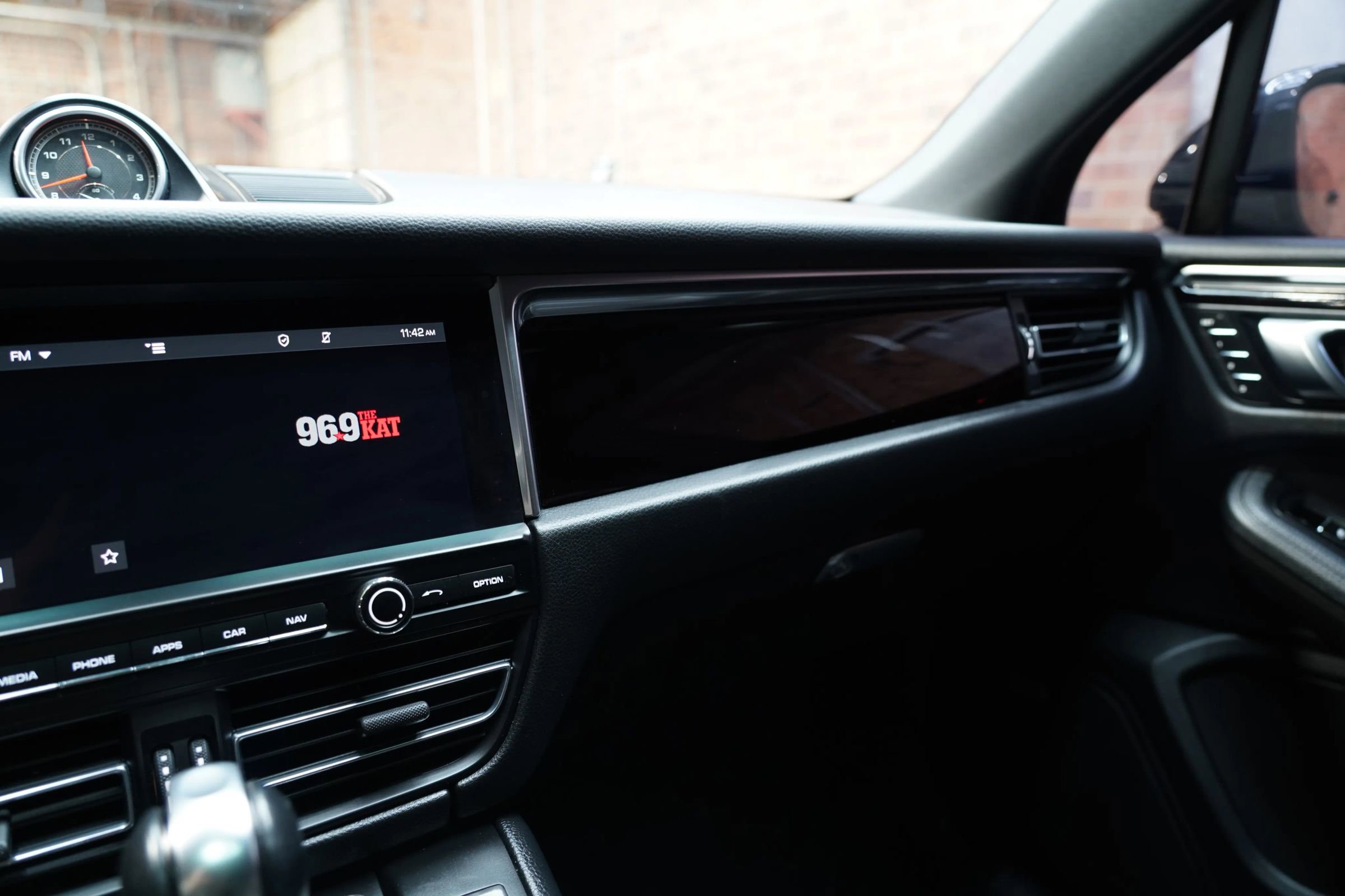 Used 2019 Porsche Macan S image 64