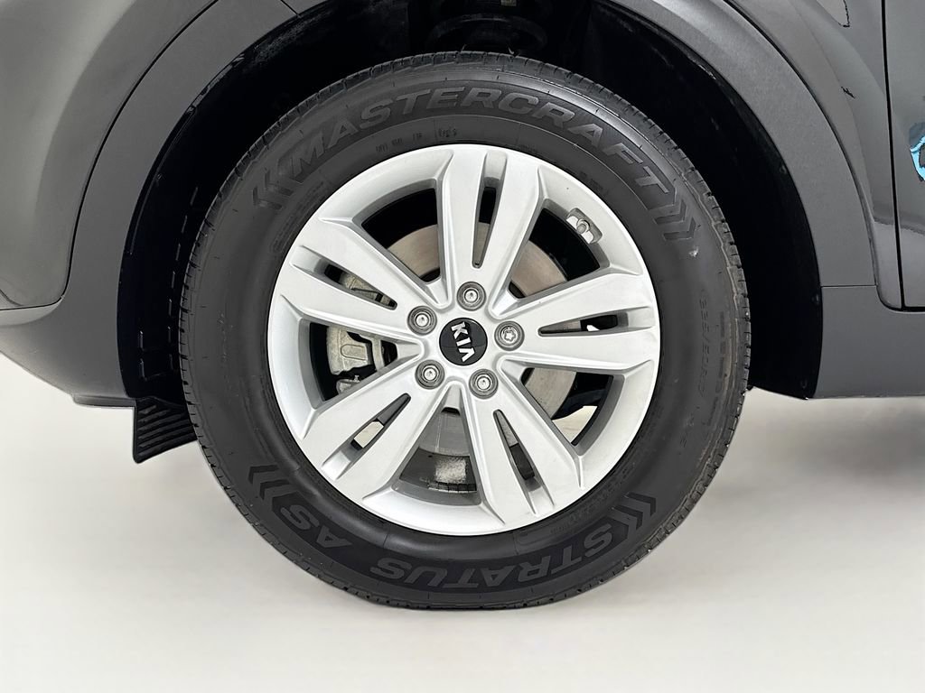 Used 2017 Kia Sportage LX AWD/4WD image 24