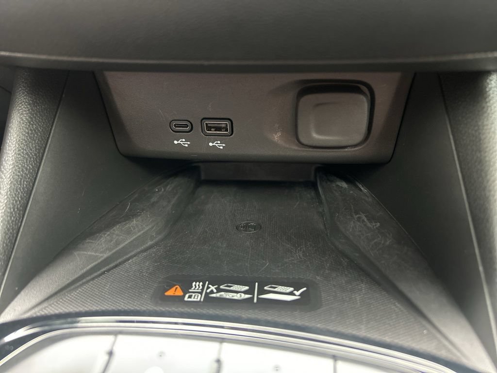 Used 2024 Buick Envista Avenir FWD image 35