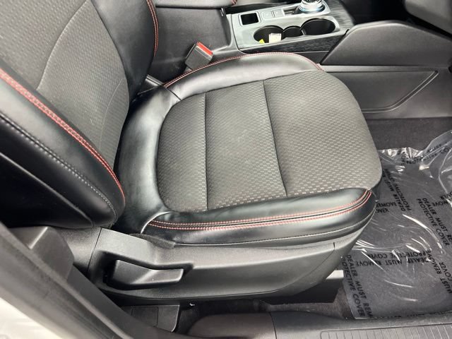 Used 2023 Ford Escape ST-Line w/ Tech Pack #1 AWD/4WD image 22
