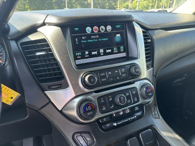 Used 2019 Chevrolet Tahoe LT w/ RST Edition RWD image 15