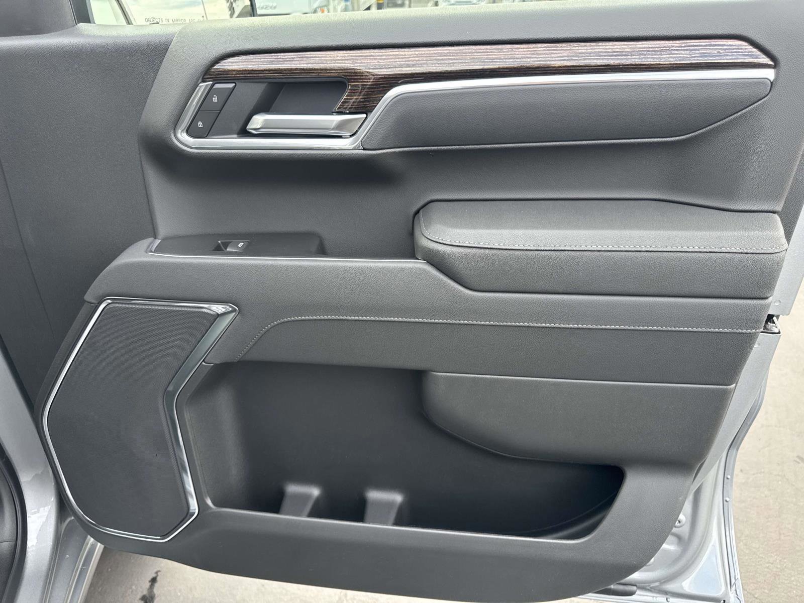 New 2026 GMC Sierra 1500 Elevation image 27