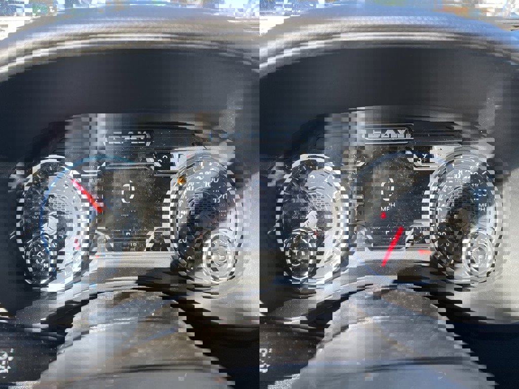 New 2026 RAM 1500 4x4 Crew Cab image 24