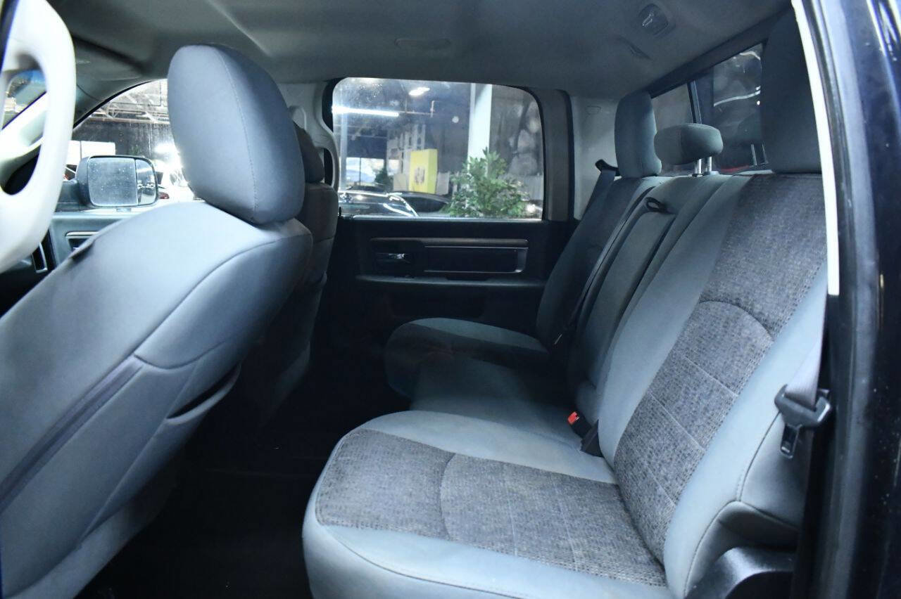 Used 2016 RAM 2500 Lone Star image 18