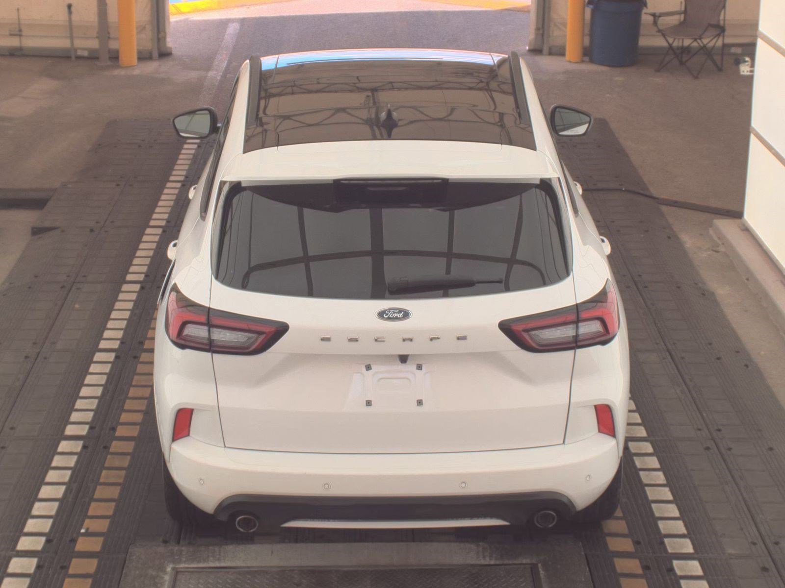 Used 2023 Ford Escape ST-Line w/ Tech Pack #1 FWD image 8