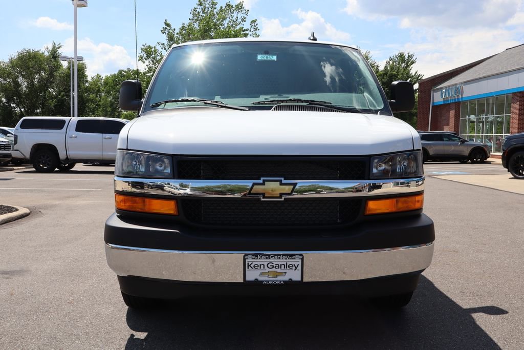 New 2025 Chevrolet Express 2500 w/ Driver Convenience Package image 4