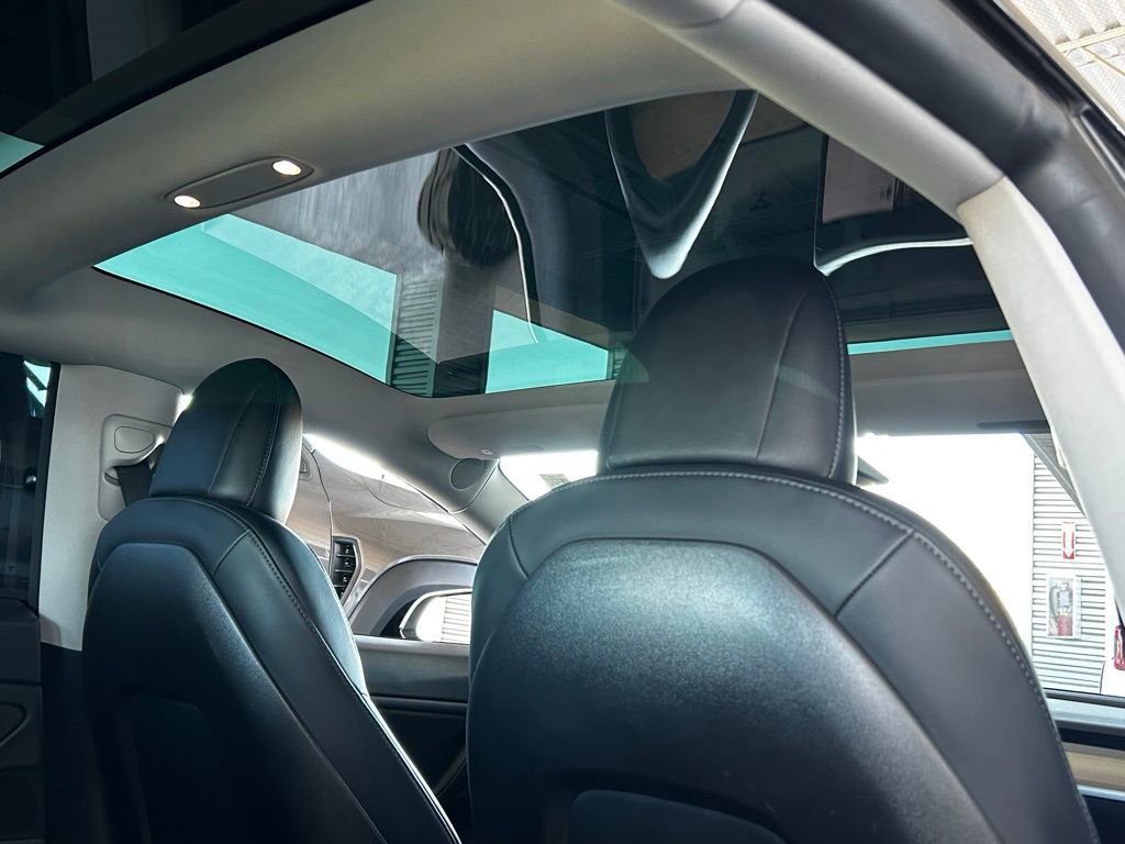 Used 2020 Tesla Model 3 Long Range AWD/4WD image 23