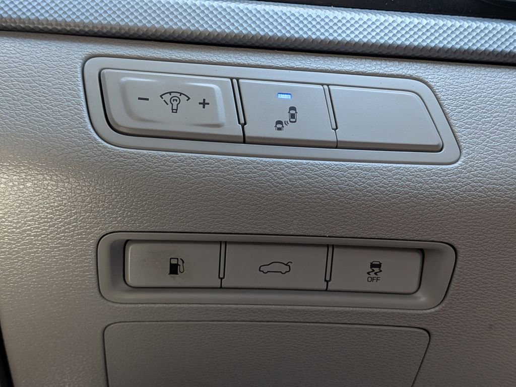 Used 2018 Hyundai Sonata ECO image 25