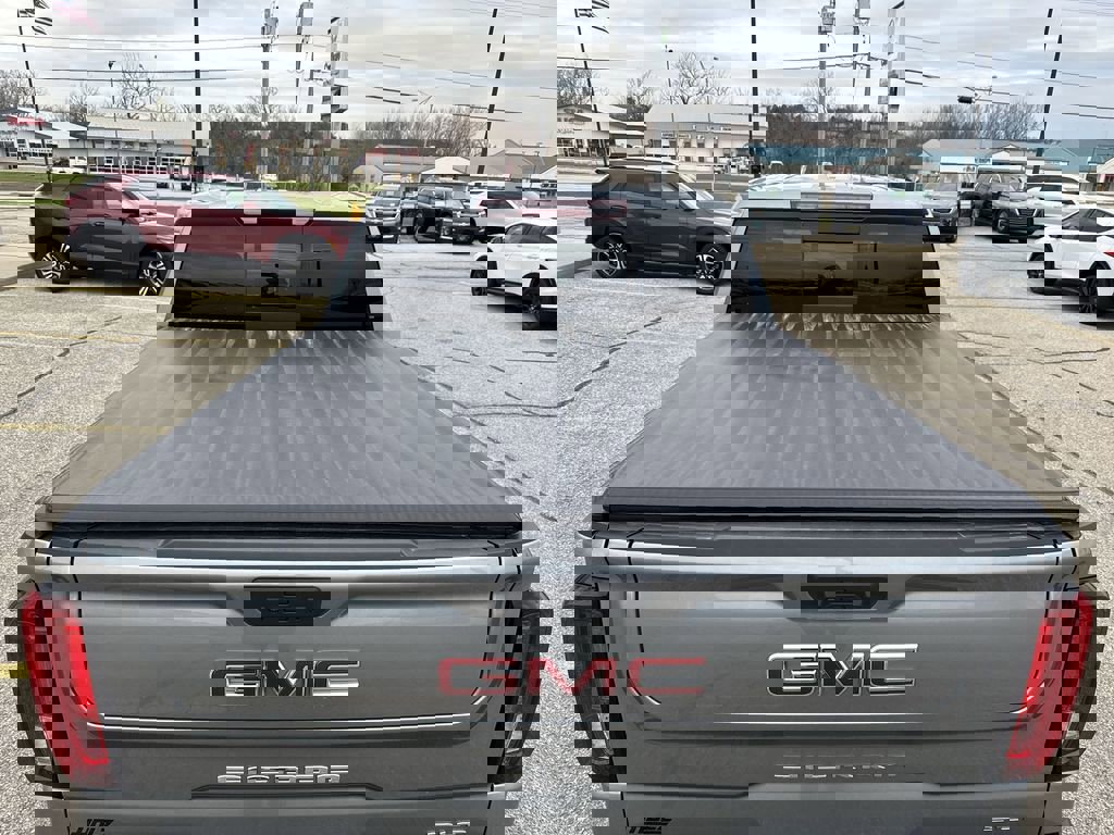 Certified 2023 GMC Sierra 1500 SLT w/ SLT Premium Plus Package AWD/4WD image 5