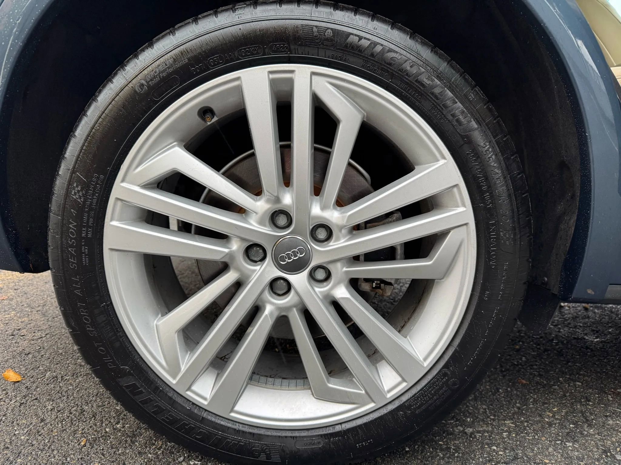 Used 2018 Audi Q5 2.0T Premium Plus w/ Premium Plus Package image 19