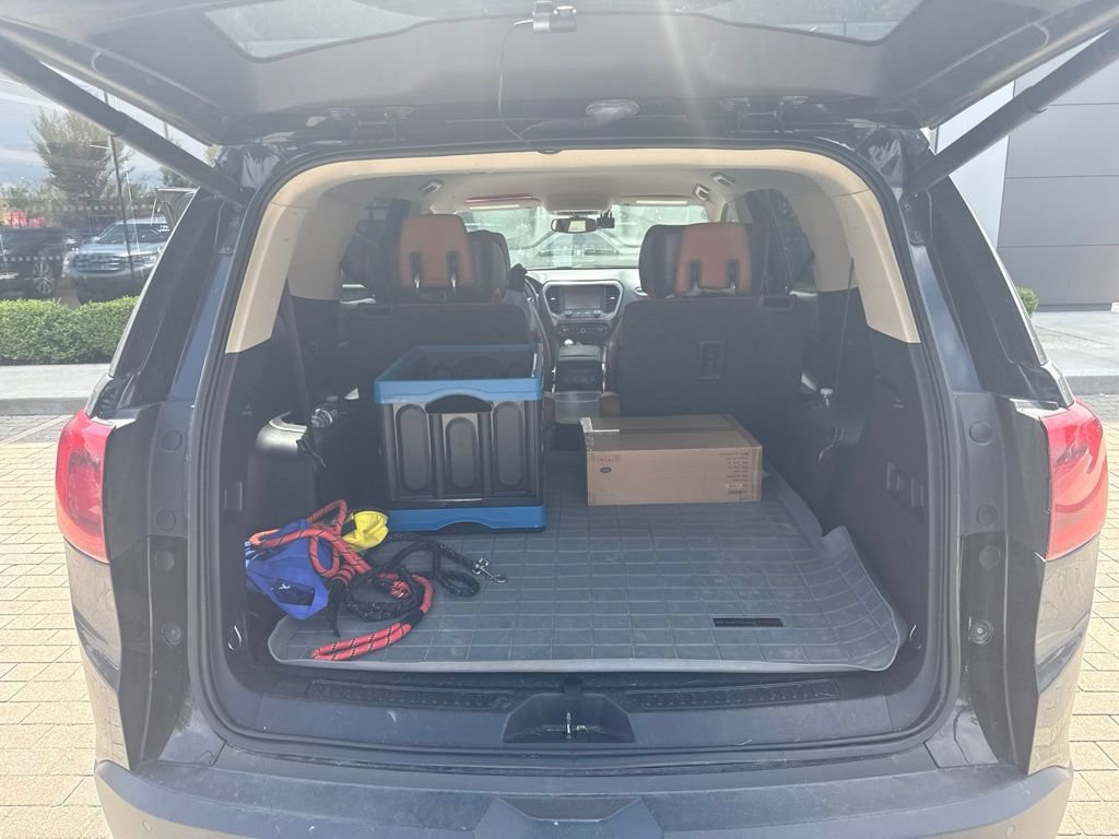Used 2019 GMC Acadia SLT AWD/4WD image 18
